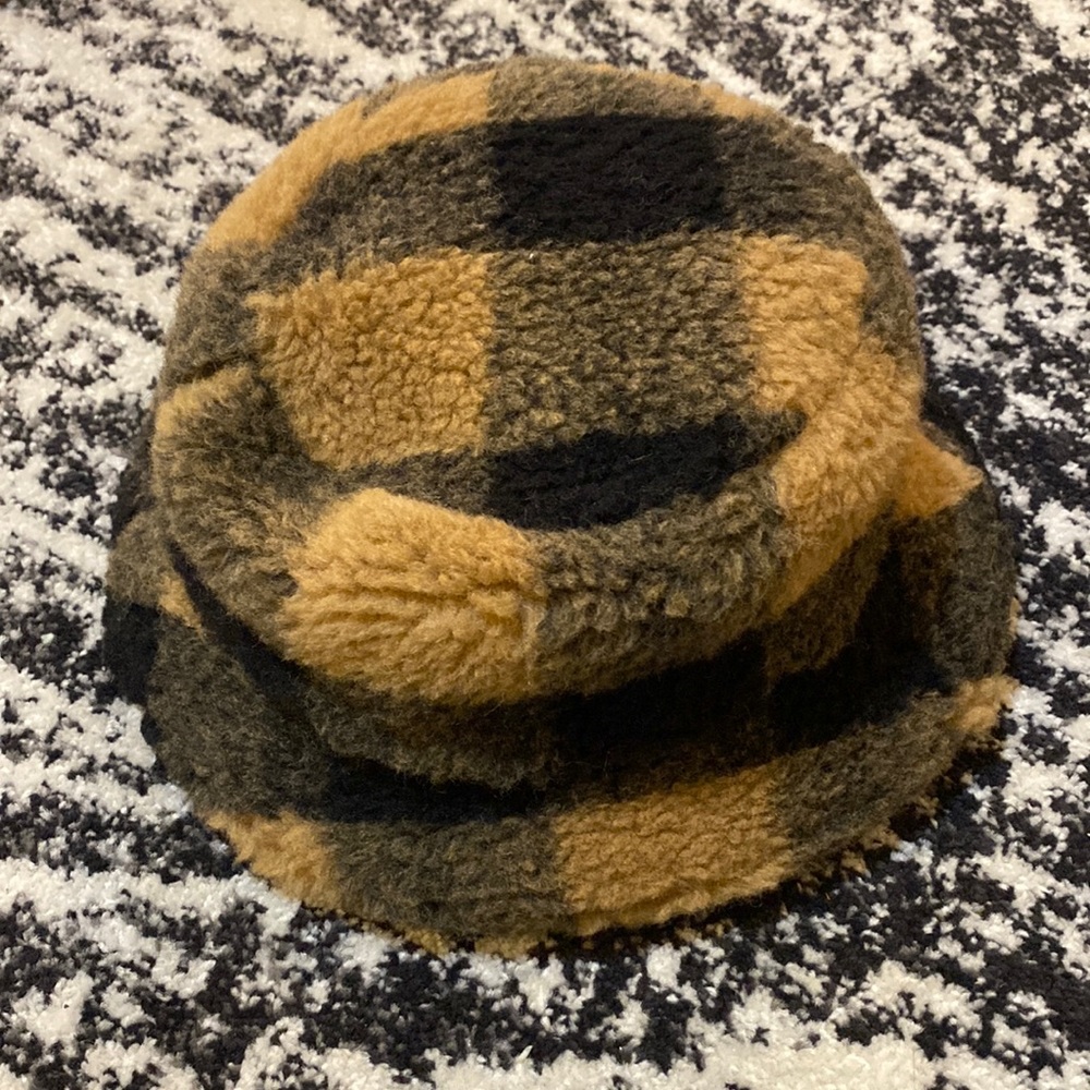 Stand Studio Kid Faux Fur Wera Mini Bucket Hat